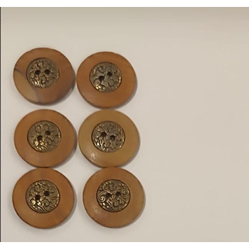 Botón madera con centro metálico, tamaño real, unidades limitadas - Imagen 1