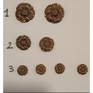 Botones flor metálicos, efecto lata envejecida, unidades limitadas - Imagen 1