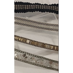 Caja vintage con pasamanerías strass. - Imagen 2