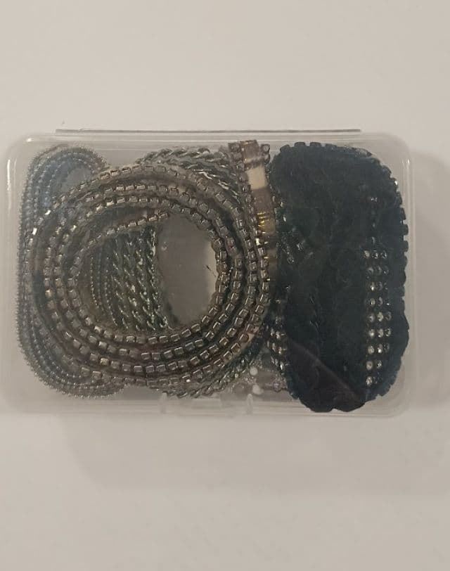 Caja vintage con pasamanerías strass. - Imagen 4