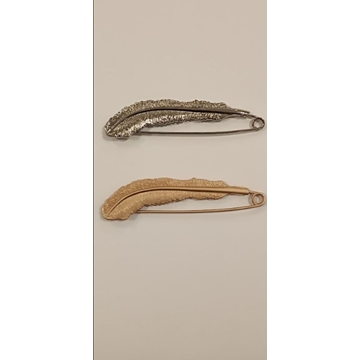 Imperdible pluma, oro y plata - Imagen 1